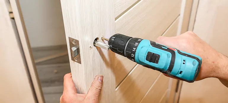 Old Door Knob Repair in East Lake-Orient Park, FL