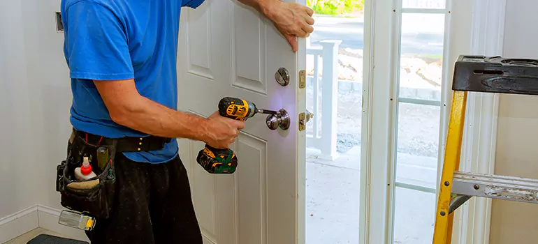 Car Door Lock Repair in East Lake-Orient Park, FL