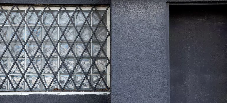 Traditional 4 Panel Internal Doors in East Lake-Orient Park, FL